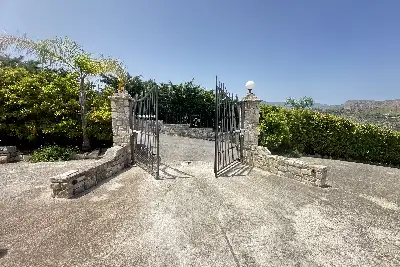 Villa in vendita, Viale Marilù, Termini Imerese