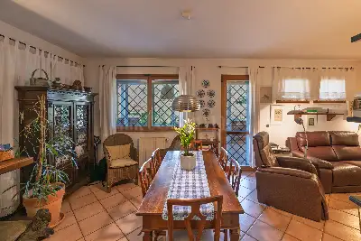 Villino a Schiera in vendita, Via Cardinale Giacomo Lercaro , Roma