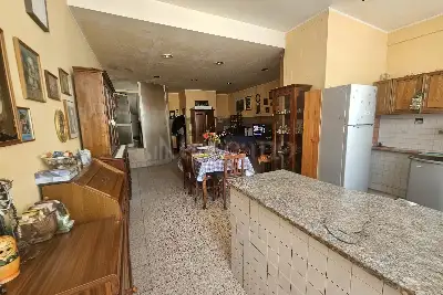 Villa Bifamiliare in vendita, Viale Silvana, Anzio