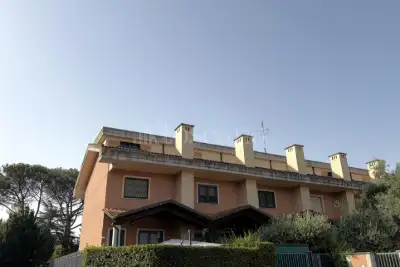 Villino a Schiera in vendita, Via Andrea Cascella, Roma
