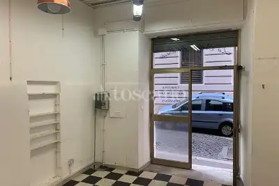 Negozio in affitto, Via Cremera, Roma
