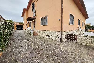 Villa Bifamiliare in vendita, Via Mar dei Coralli, Pomezia