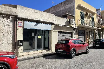 Negozio in vendita, Via Nuova Torre Faro, Messina