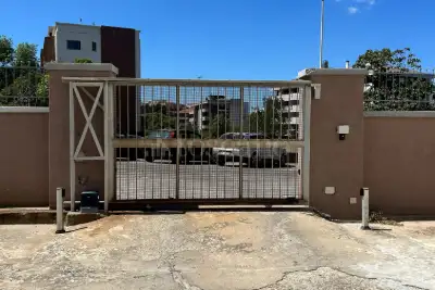 Magazzino in vendita, Via Rockfeller, Sassari