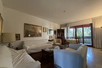 Casa in vendita, Via Tommaso Gulli, Milano