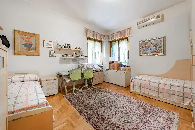 Casa in vendita, Viale Giovanni Suzzani, Milano