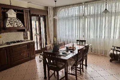 Villa in vendita, Viale dei Romagnoli, Roma