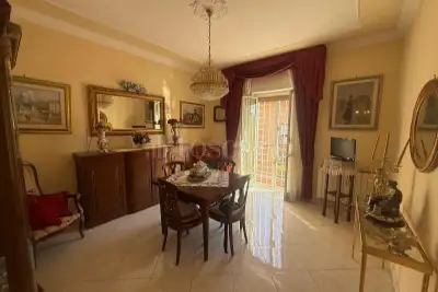 Casa in vendita, Via Francesco Posterla, Roma