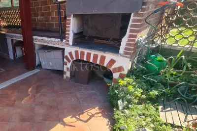 Casa in vendita, Via Arno, Pomezia