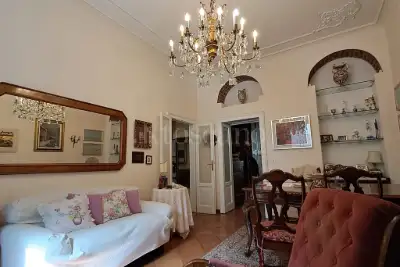 Casa in vendita, Via Paolo Giovio, Milano