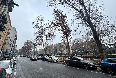 Attività Commerciale in vendita, Viale Argonne, Milano