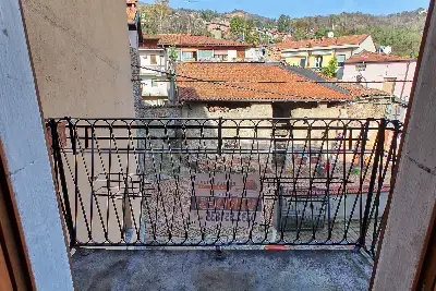 Casa in vendita, Via Carlo Cerrini, Cuasso al Monte