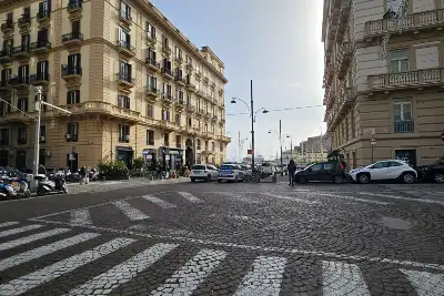 Casa in vendita, Via Santa Lucia, Napoli