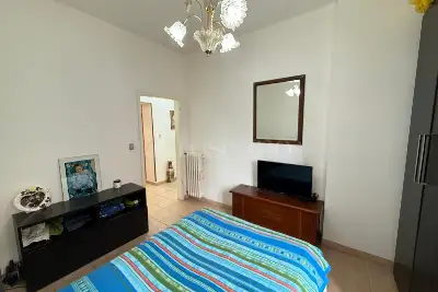 Casa in vendita, Via Giulio Bertoni, Modena