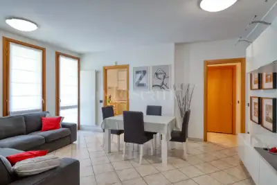 Casa in vendita, Via Angelo Schieppati, Viggiù