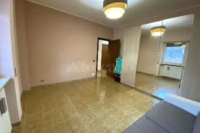 Casa in vendita, Via Baveno, Roma