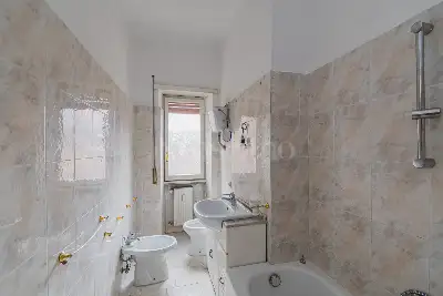 Casa in vendita, Via Pellegrino Matteucci, Roma