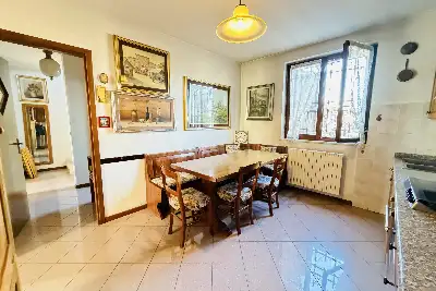 Villino a Schiera in vendita, Via Padre Ottorino Marcolini, Brescia