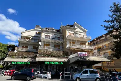 Casa in vendita, Via Cassia, Roma