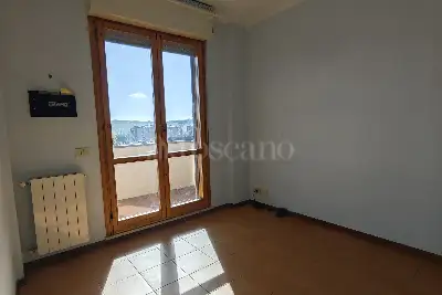 Casa in vendita, Via Bonaguida Lucari, Siena