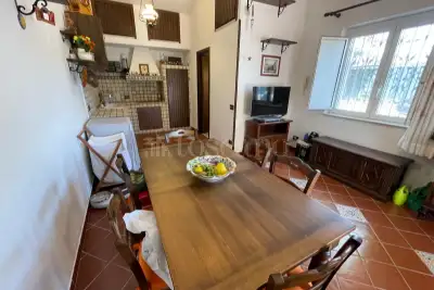 Villa in vendita, Via Sambucia, Palermo