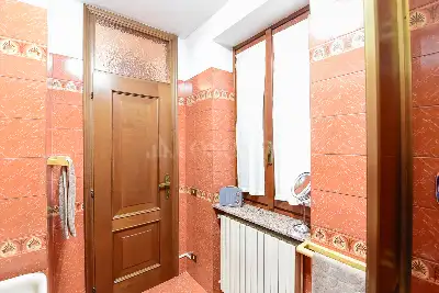 Casa Indipendente in vendita, Via Alla Zocca, Como