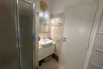 Casa in vendita, Via Raffaele de Cosa, Roma