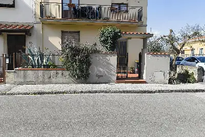 Casa in vendita, Via Lunga di Cafaggio, Prato