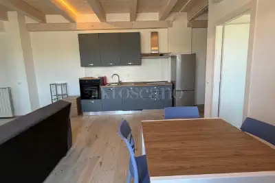 Casa in affitto, Viale Maria, Fiumicino