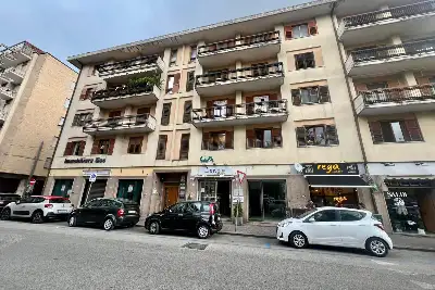 Ufficio in vendita, Avellino - Piazza Alfredo De Marsico, Avellino