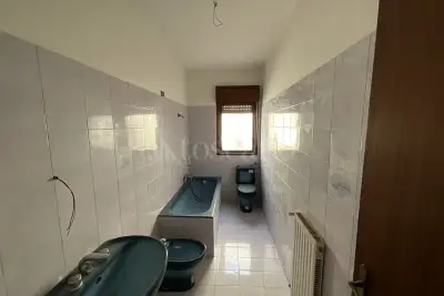 Casa in vendita, Via Antonietta Aldisio, Bronte