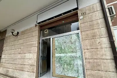 Negozio in affitto, Avellino - Via Tagliamento 220, Avellino