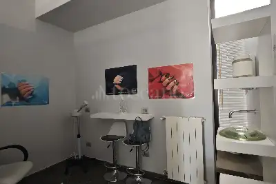 Negozio in vendita, Via Conte d'Arras, Siena