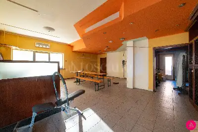 Casa Indipendente in vendita, Via montello, Aviano