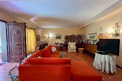 Villa Bifamiliare in vendita, Nicolosi - Ai Pini, Nicolosi