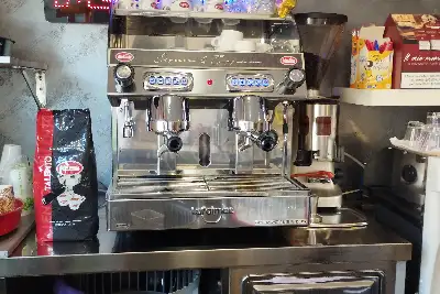 Attività Commerciale in vendita, Pescara via nazionale adriatica nord , Pescara