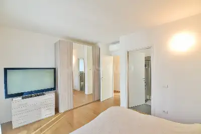 Casa in vendita, Viale Giulio Cesare, Como