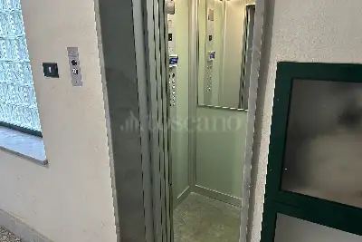 Casa in vendita, Via Francesco Lattanzio, Bari