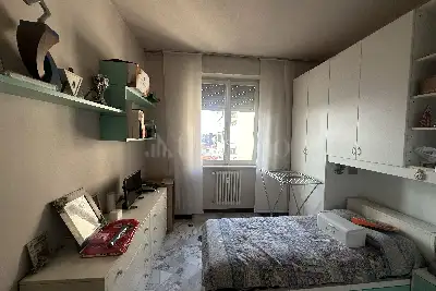 Casa in vendita, Via Loreto, Lissone