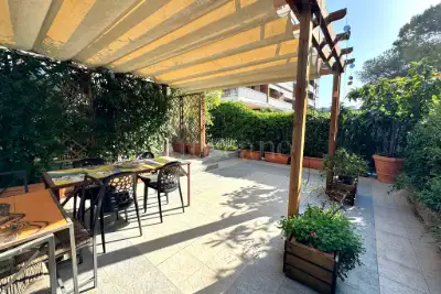 Casa in vendita, Via degli Aldobrandeschi, Roma