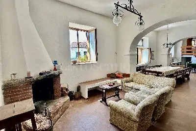 Casa Indipendente in vendita, Via Parco della Rimembranza, Caiazzo