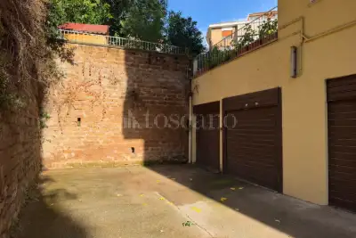 Box in vendita, Piazza Lapo Gianni, Roma