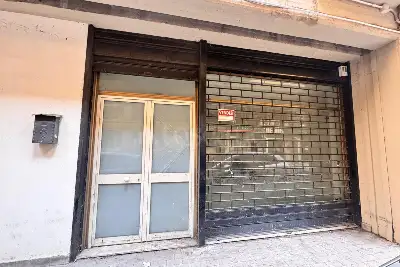 Negozio in vendita, Via Guido Gozzano, Catania