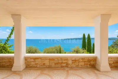 Villa in vendita, Via Alessandro Volta, Padenghe sul Garda