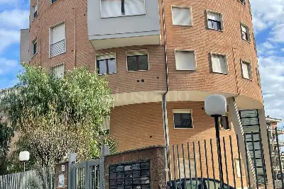 Casa in vendita, Via Umberto Zanotti Bianco , Roma