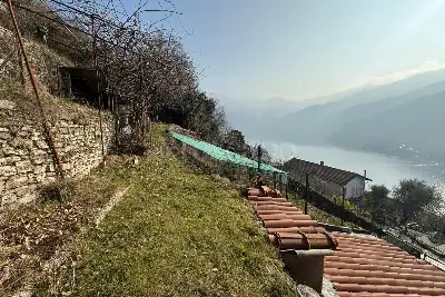 Agricolo in vendita, Via Giuseppe Bianchi, Moltrasio