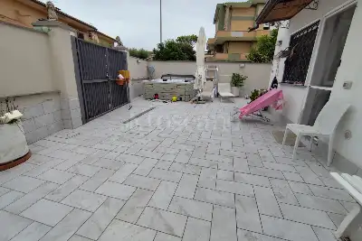 Villa Bifamiliare in vendita, Via dello Zeffiro, Fiumicino