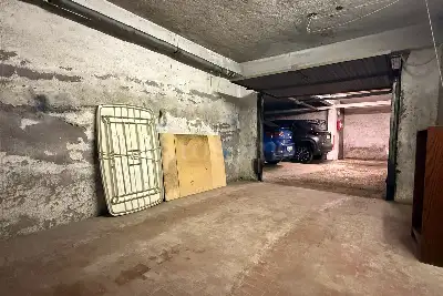 Box in vendita, Via delle Aleutine, Roma