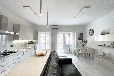 Casa in vendita, Piazza Piero Puricelli, Roma