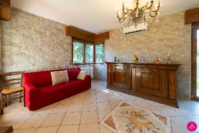 Casa in vendita, Via Monte Lussari, Udine